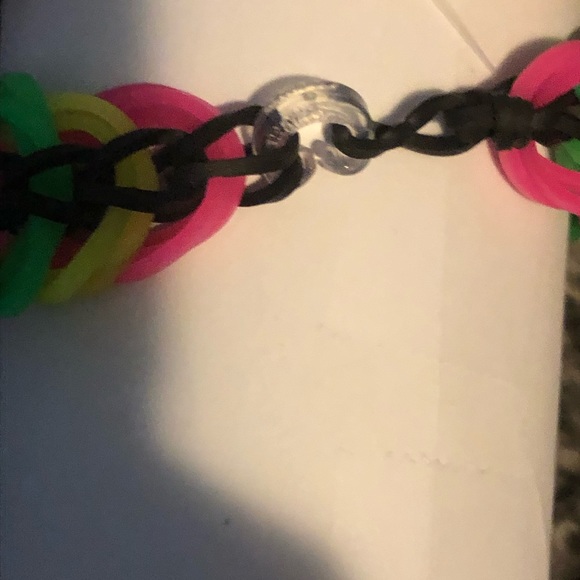 This 3 pack is an affordable price and good for gifts  -FestivalBraclet - Picture 2 of 4